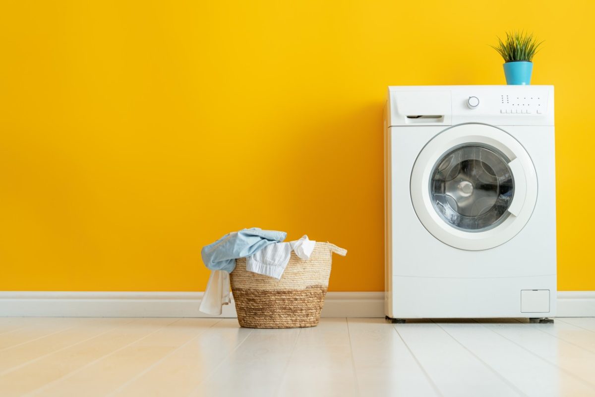 Como transportar máquina de lavar roupas corretamente?